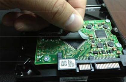 The difference between thermal conductive silicone grease and thermal conductive silicone pad